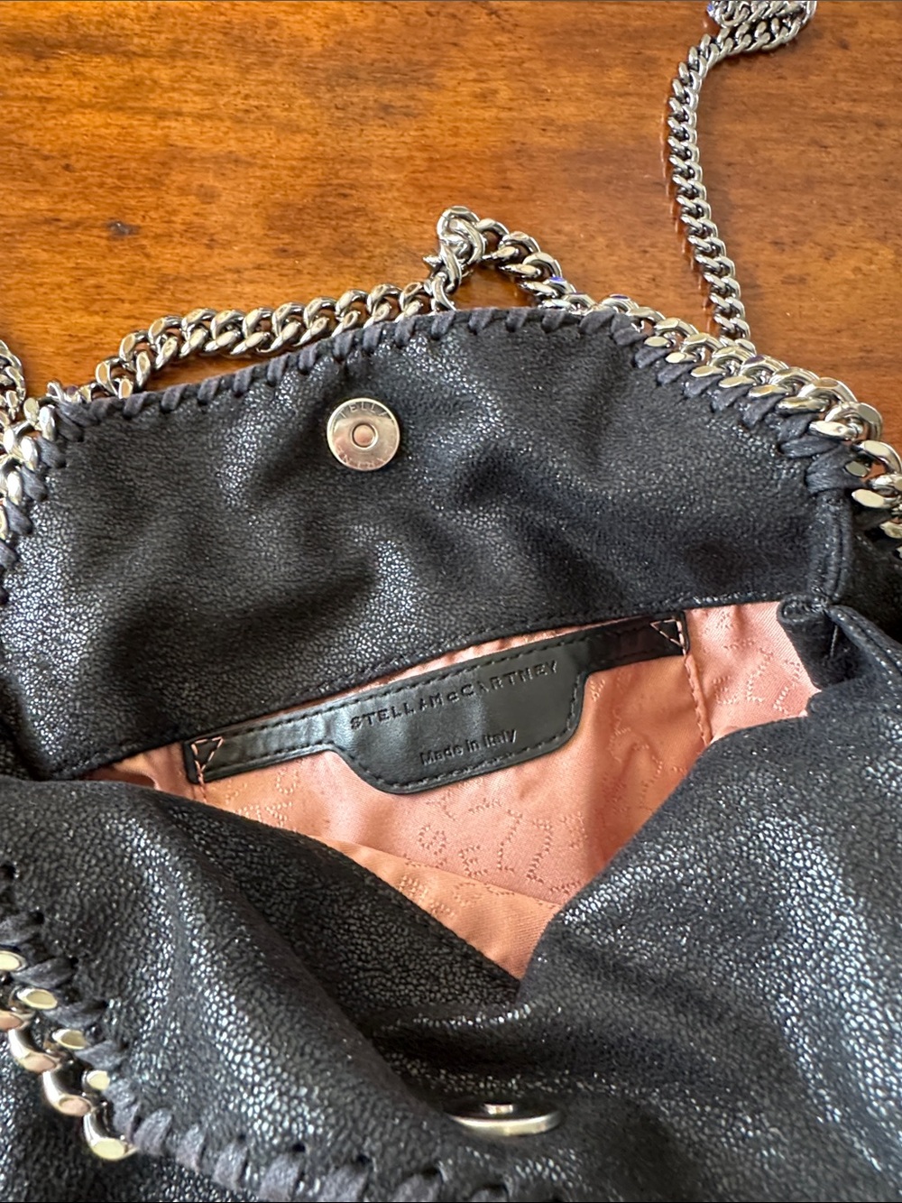 Stella McCartney Black Shoulder Bag with Silver Chain Trim - Picture 3 of 7